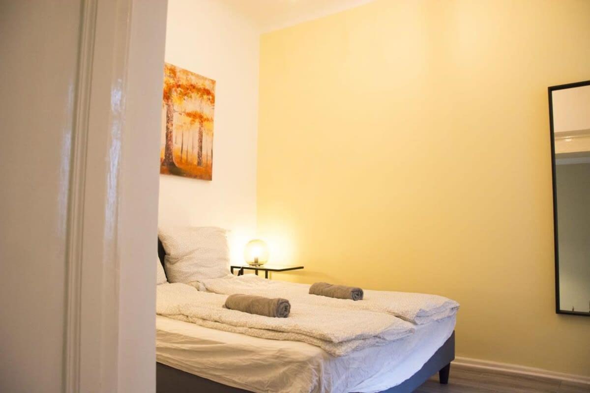 Family Apartment Moabit Берлін Екстер'єр фото
