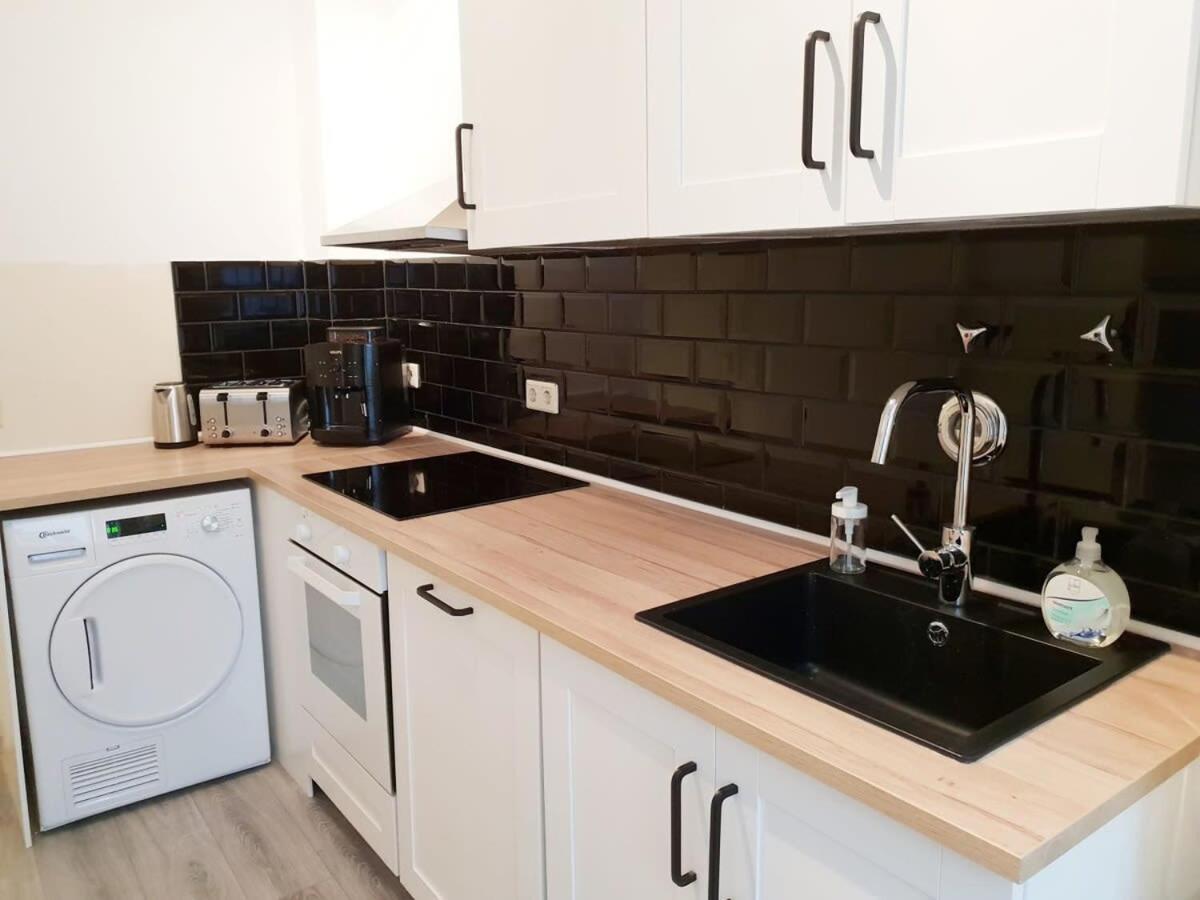Family Apartment Moabit Берлін Екстер'єр фото